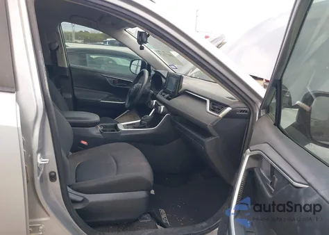 2020 Toyota Rav4 Le z USA, uszkodzony, nr VIN JTMH1RFV4LD043728